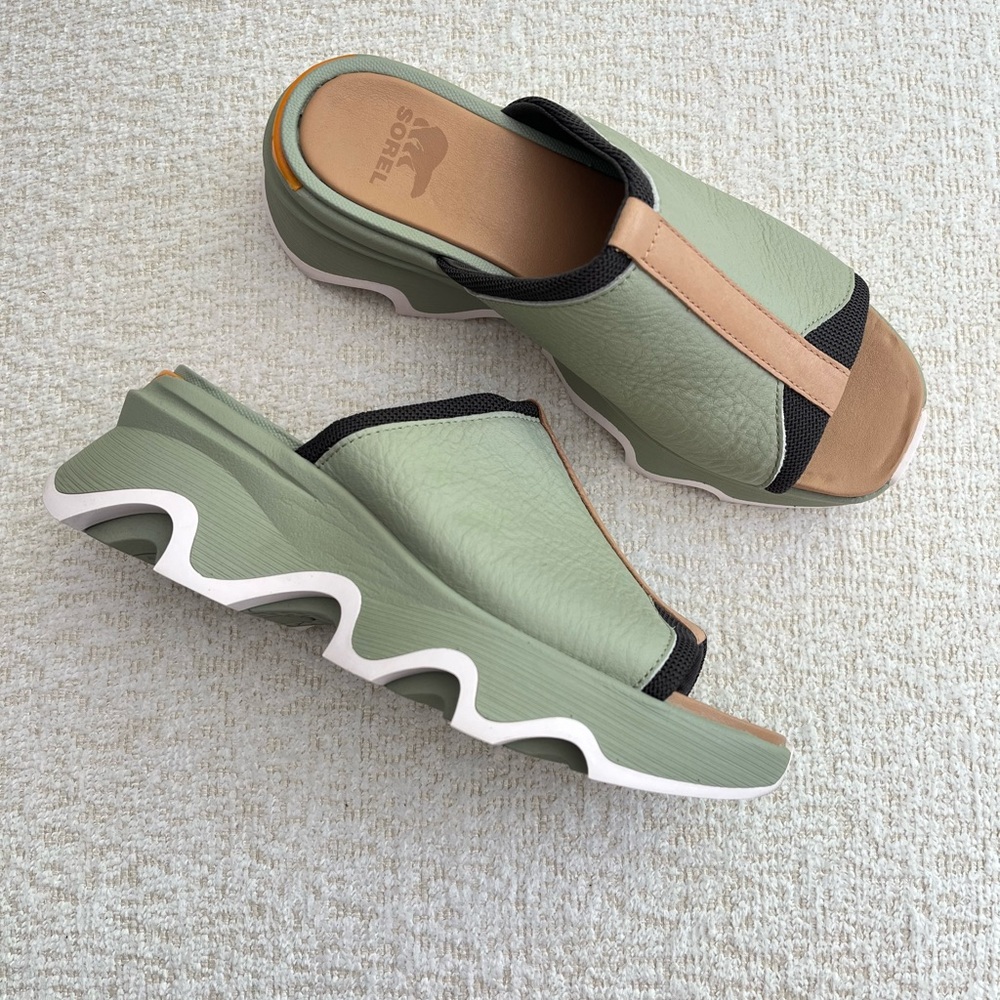 Women’s Sorel Kinetic impact Safari green slide high Sandal Mules Size 7.5 Sage